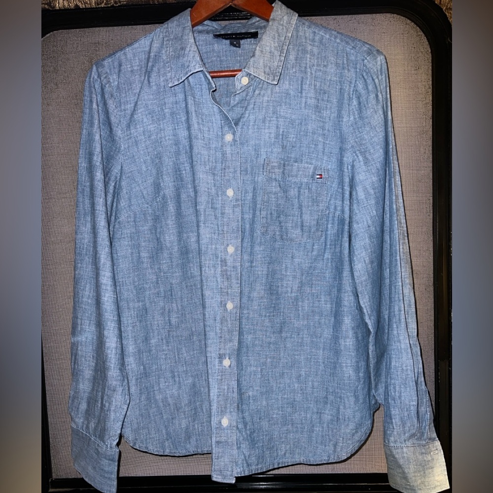 Tommy Hilfiger Light Blue Casual Button Down Shirt